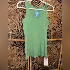 Under Armour Light Green Women's Athletic Tank Top
